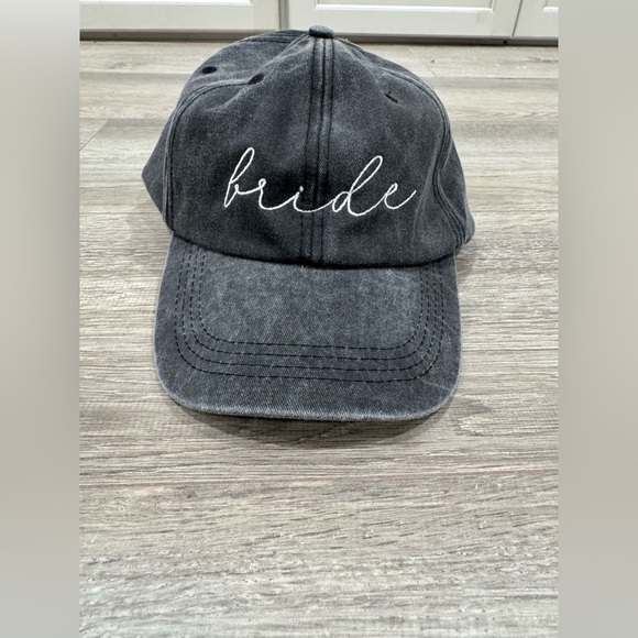 2/$20 Bride Hat - Picture 1 of 3